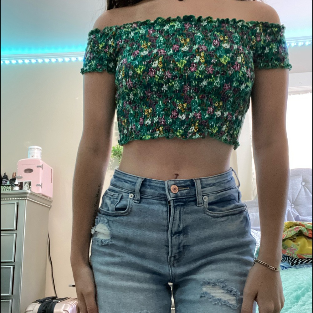 H&M crop top!